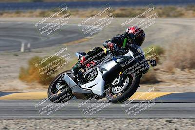 media/Oct-21-2024-Moto Forza (Mon) [[0d67646773]]/B Group/Session 2 (Turn 14)/